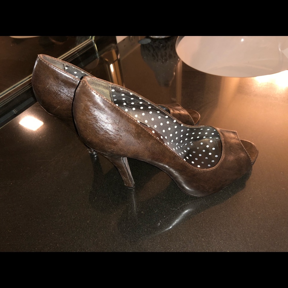 Brown peep toe heels